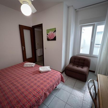 Hotel Zen Lignano Sabbiadoro Buitenkant foto