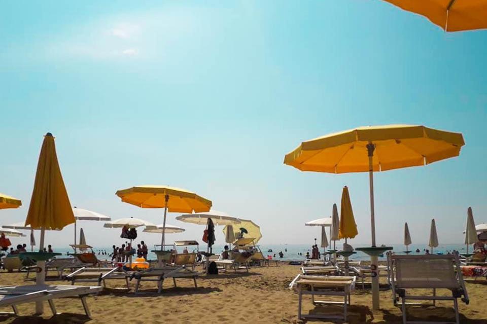 Hotel Zen Lignano Sabbiadoro Buitenkant foto